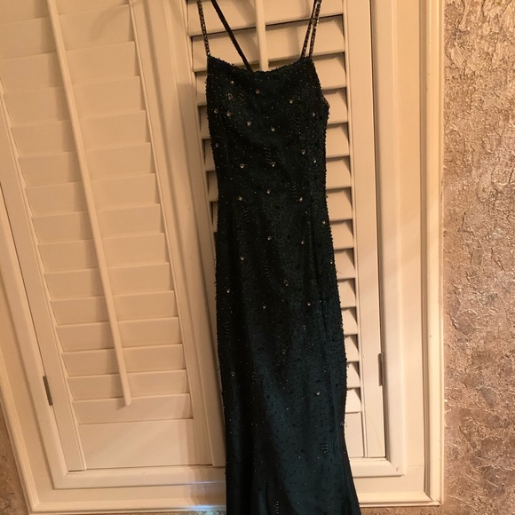 EVENING Dress - Picture 1 of 9